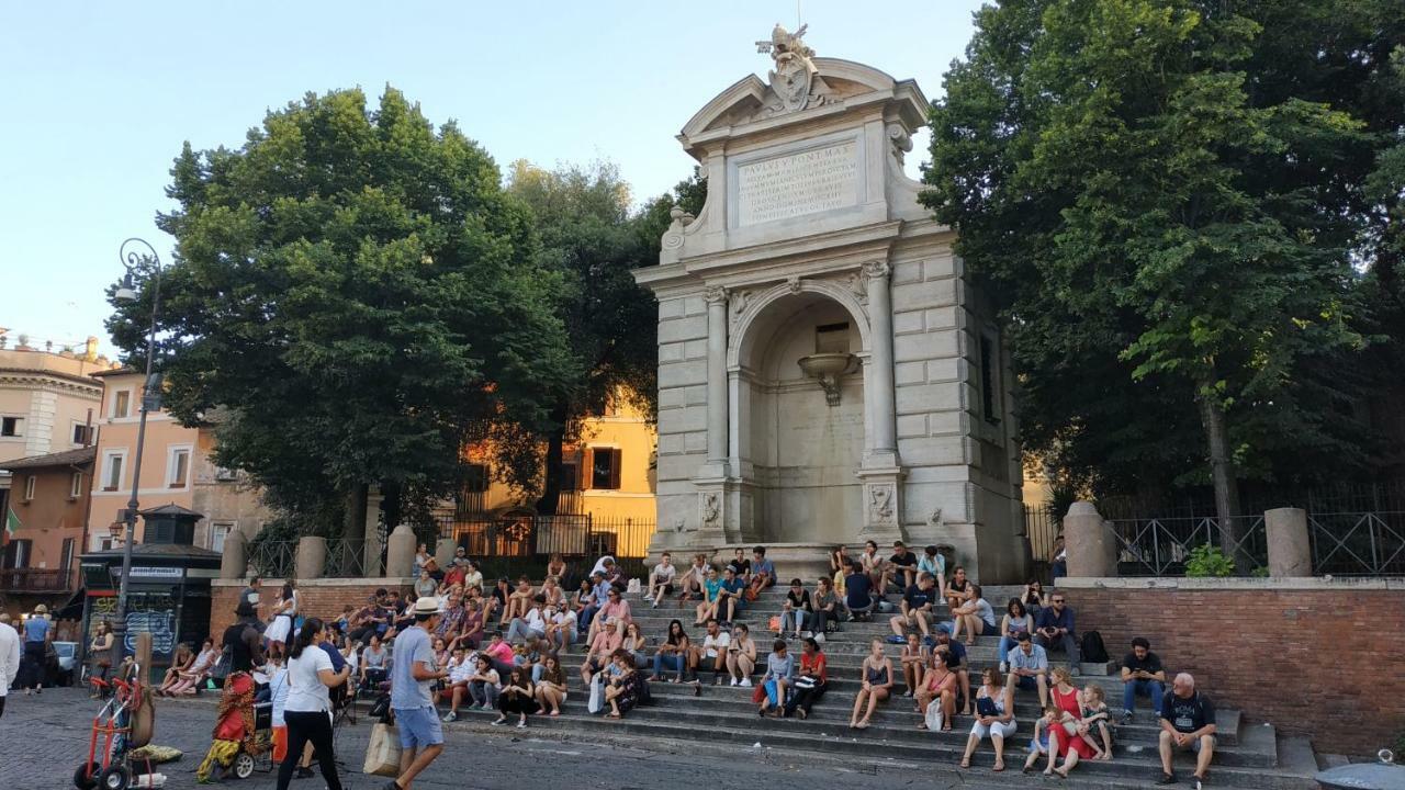 Holidays In Trastevere